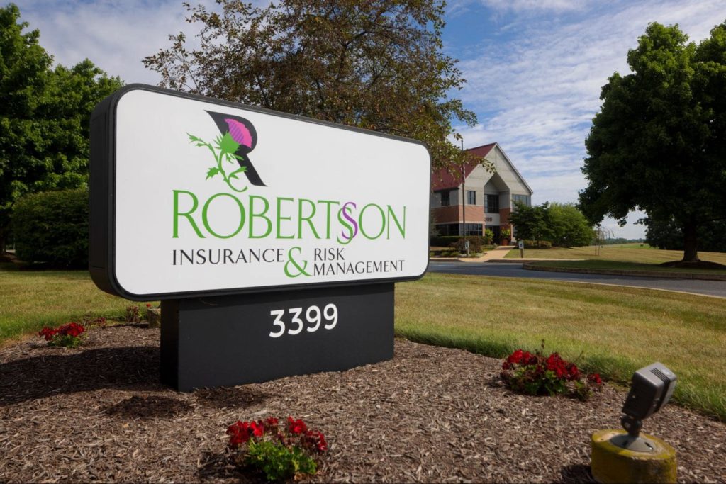 Picture of Robertson Insurance & Risk Management sign.